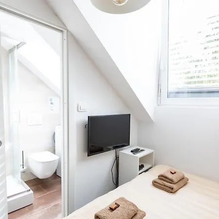 Apartment Petite *