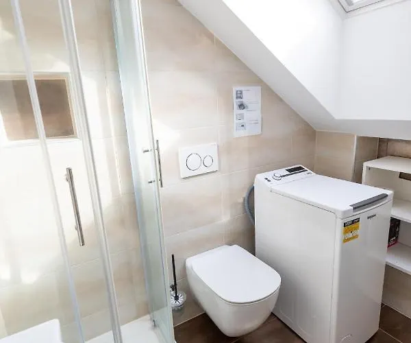 Petite Апартаменты *